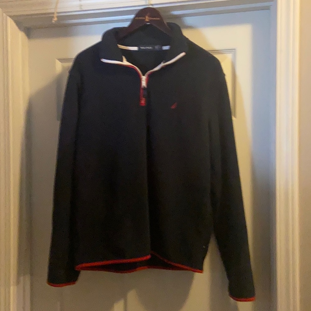 😀 Nautica size small